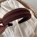 Détails du serre-tête large en tricot marron avec tissu pelucheux et doublure antidérapante - Serre-tête Texturé Marron
