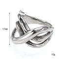 Anello incrociato geometrico irregolare in acciaio al titanio argento lucido chic - US 6 / Color Acciaio