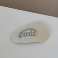 Broderie détaillée sur accessoire cheveux en tissu crème avec lettrage emii argenté - Barrette / Jaune
