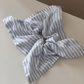 Detail of blue striped scrunchie featuring delicate embroidered butterfly bow patterns - Dreamy Blue Square Style / White Striped