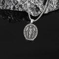 Pendentif relief ovale Vierge Marie en acier inoxydable vintage avec chaîne de boîte - Pendentif Seul Couleur Acier (Sans Chaîne) (WD-566)