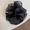 Detalle de coletero de malla negra con elegantes bordes festoneados y etiqueta Fashion - Estilo de Capullo (FQ881090) / Negro Versátil