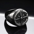 Vintage stainless steel compass signet ring for men with engraved N E S W details - US 6 / Black