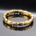 Minimalist stackable gold star ring made of titanium steel with a polished finish and reflections - US 6 / Gold