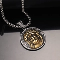 Tweekleurige roestvrijstalen ronde hanger ketting met Jezus reliëf op zwart glas - Alleen Hanger (Geen Ketting) / Goud & Zilver