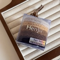 Bruine pluche haarelastiekjes set in transparante geschenkdoos met decoratief lint en label - Beige Koffie Wollen