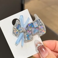 Fermaglio per capelli a forma di terrier scozzese con cristalli blu sfumati e fiocco - Cane con Strass (FJ-0036)