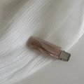 Dettaglio di un fermaglio per capelli fatto a mano in acetato rosa effetto marmo - Fermagli per capelli a becco d'anatra / Rosa Sabbie Mobili