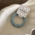Three-piece light blue floral pattern spiral hair ties on white shell plate - Fine Style / Blue