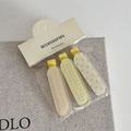 Three-piece set of duckbill hair clips with wood grain, plaid, and floral patterns - Bobby Pin / Yellow