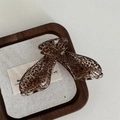 Elegant large brown tortoise shell hair claw clip with vintage marble texture for women - Fishtail Claw Clip / Brown