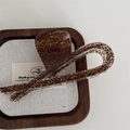 Brown marble-patterned hair claw clip with a retro crackle finish for women - Scarf Claw / Brown