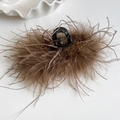 Elegante pinza per capelli con soffici piume marroni per un look voluminoso e chic - 13cm / Marrone