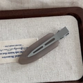 Minimalist jelly translucent brown resin hair clip with matte grey metal duckbill base - Jelly Color Large No-Trace - Gray