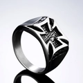 Anillo vintage de hombre en acero de titanio con cruz de hierro negra y acabado plata - US 7 / Color acero