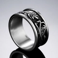 Men's vintage black skull ring in titanium steel with detailed feather relief pattern - US 7 / Steel
