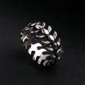 Vintage stainless steel fishbone ring with an oxidized silver punk skeleton design - US 7 / Steel