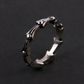 Vintage roestvrijstalen ring met kruisbloem en gotisch doornontwerp voor heren en dames - US 7 / Staalkleur