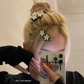 Pince à cheveux étoile style Y2K avec petit ours pour décoration de coiffure femme - Paire d'Étoiles en Similicuir Y2K - Blanc