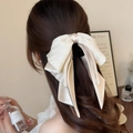 Eleganter cremefarbener Satin-Haarclip mit Schleife für Damen-Pferdeschwanz aus Seide - Off-White Gestreifter Pferdeschwanz-Clip
