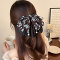 Fermaglio per capelli vintage con fiocco floreale e perle per coda e semiraccolto - Stampa Nastro Blu