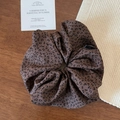 Coletero vintage francés con estampado de leopardo marrón para coletas y moños elegantes - Estilo Leopardo / Marrón