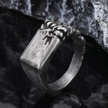 Vintage-Herrenring aus Titanstahl mit mattem Drachenschuppen-Relief und Retro-Finish - Größe 7 / Drachenschuppen-Relief Rechteckig (Modell 25) / Antik-Silber