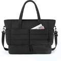 Detalle del bolso de viaje acolchado con compartimento inferior separado y bolsillos frontales - Negro