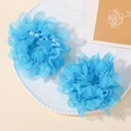 Zweiteiliges Set hellblauer Chiffon-Haargummis in Lotusblumenform mit weißen Perlenperlen - Blau