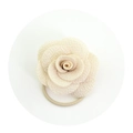 Élastique à cheveux élégant avec rose en tissu crème et finition pailletée discrète - Blanc Cassé