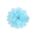 Détail d'une pince à cheveux fleur en mousseline bleu clair avec paillettes dorées - Bleu Clair (4)