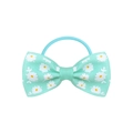 Détail de l'élastique à cheveux avec nœud en gros-grain vert menthe et marguerites - Style Marguerite Vert Menthe (3) / Ensemble de 20 Pièces