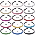 Détail de 15 serre-têtes pailletés multicolores montrant des textures et nuances brillantes - Mélange Multicolore