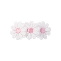 Trois fleurs de marguerite brodées blanches avec centres roses sur une pince à cheveux en tissu - Style Tournesol Blanc et Rose (6)