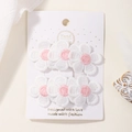 Handgemaakte set van geborduurde stoffen bloem haarspelden met witte bloemblaadjes - Roze en Witte Drie Bloemen Borduurwerk (2A-1)