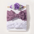 Dettaglio del set di 3 fasce per neonati con decorazioni floreali, fiocco e nylon morbido - Set Lavanda Bianco (3D)