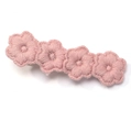 Rosa gehäkelte Gänseblümchen Haarklammer mit vier gestrickten Blüten in einer Reihe - Vier Blumen (5961355312907)