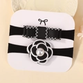 Set fasce neonata con fiocco in raso nero cuciture bianche e fiore di camelia con perla - Fiocco Cucito Nero e Camelia Nero Bianco