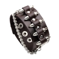 Bracciale punk in pelle marrone scuro con borchie metalliche argentate e dettaglio catena - Marrone