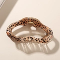 Pinza per capelli in acetato con stampa leopardata ambrata e design ad anello ondulato - Sfuso (senza imballaggio) / Leopardo Giallo