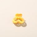 Mini yellow heart hair claw clip made of smooth resin for styling girls' hair - Shiny Yellow