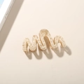 Elegante pinza para el cabello de acetato con patrón de mármol beige y diseño ondulado - Empaque a granel / 10.5cm / Pinza de Cangrejo Ola / Patrón de Mármol Blanco Roto