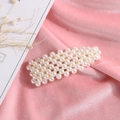 Elegante fermaglio per capelli in metallo dorato con perle su velluto rosa - Stile B Oro