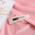 Barrette à cheveux ovale en perles sur socle argenté et velours rose doux - Style C Argent