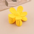 Pince à cheveux fleur jaune mat pour femmes en résine ABS durable de haute qualité - Style de base / Jaune Vif