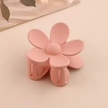 Pince à cheveux fleur rose mat avec grand design de mâchoire de requin pour coiffure - Style Dépoli / Rose Lotus