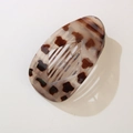 Leopard print acetate claw clip with a hollow diamond design for hair styling - Bulk Packaging / Transparent Beige Leopard