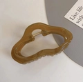 Grande molletta per capelli ambra opaco con design a onde per acconciature eleganti - Nuvola Da 11 Cm - Colore Caramello / Sacchetto OPP Singolo