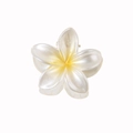 Pinza per capelli a forma di plumeria bianco perlato con sfumatura gialla al centro - Giallo Perlato (4cm)