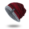 Bonnet en maille hiver en fil AB rouge et noir avec doublure polaire grise et logo - Bordeaux